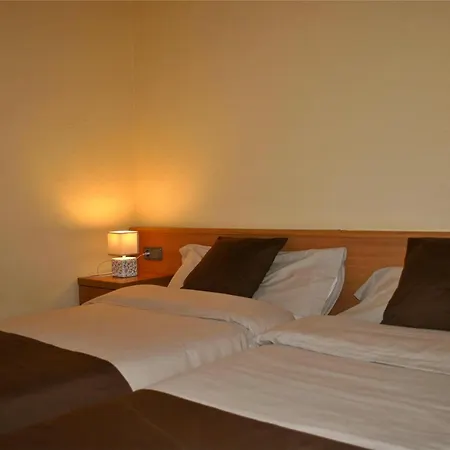Met Casa rural Llorá